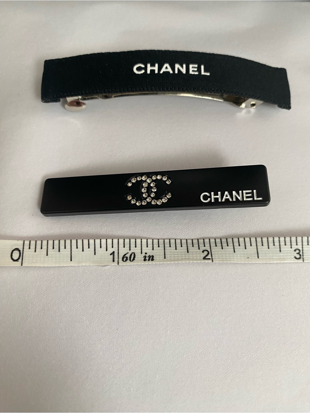 Chanel Black Ribbon Hair Tie & Barrettes - Picture 5 of 7